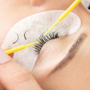 Lash Removal